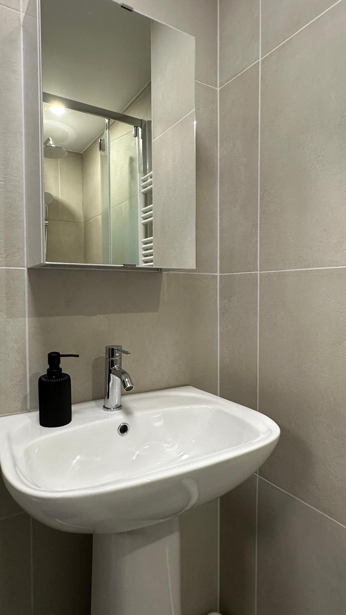 Lacharriere-Logement Entier 38M2 París Exterior foto