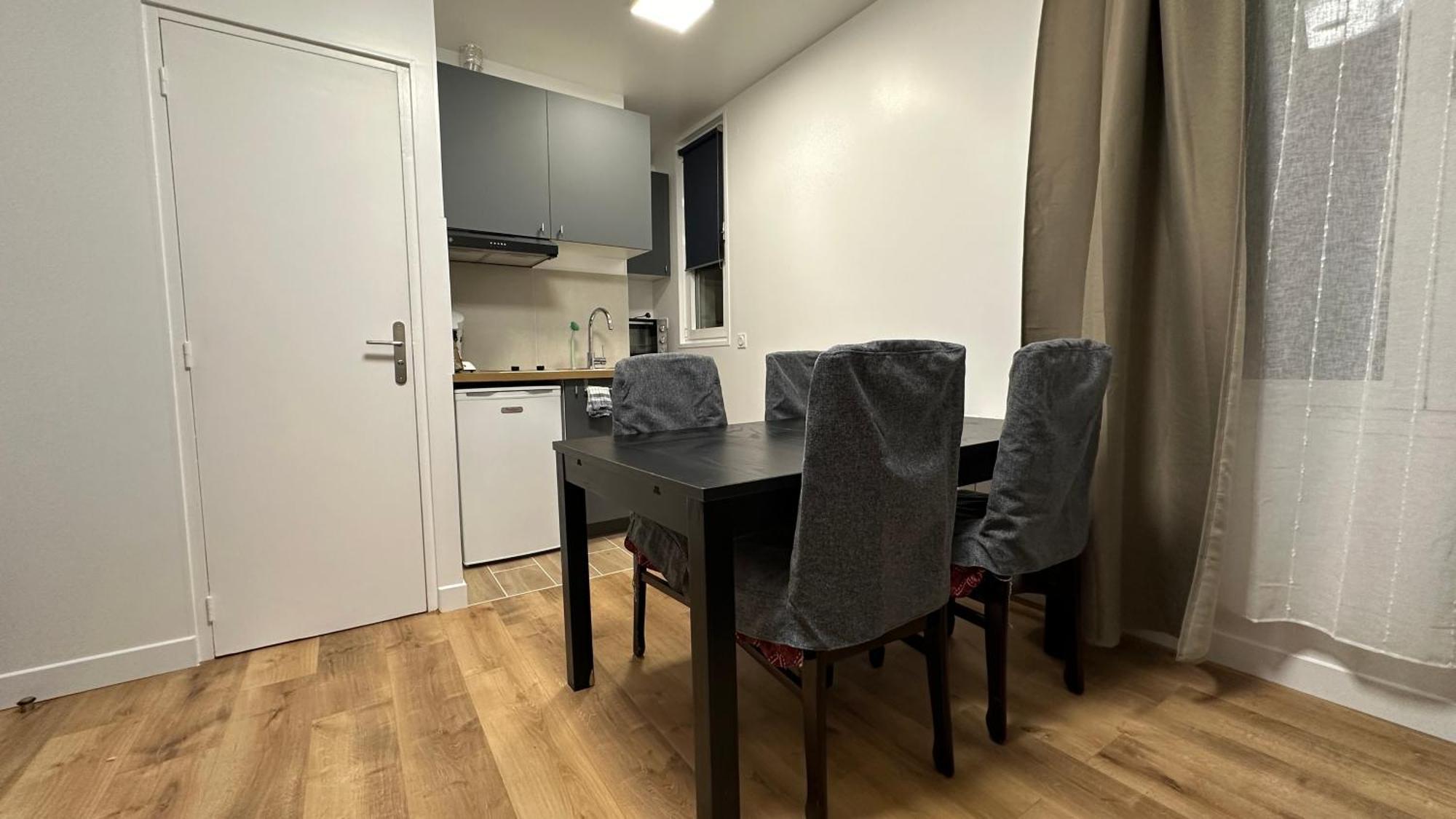 Lacharriere-Logement Entier 38M2 París Exterior foto